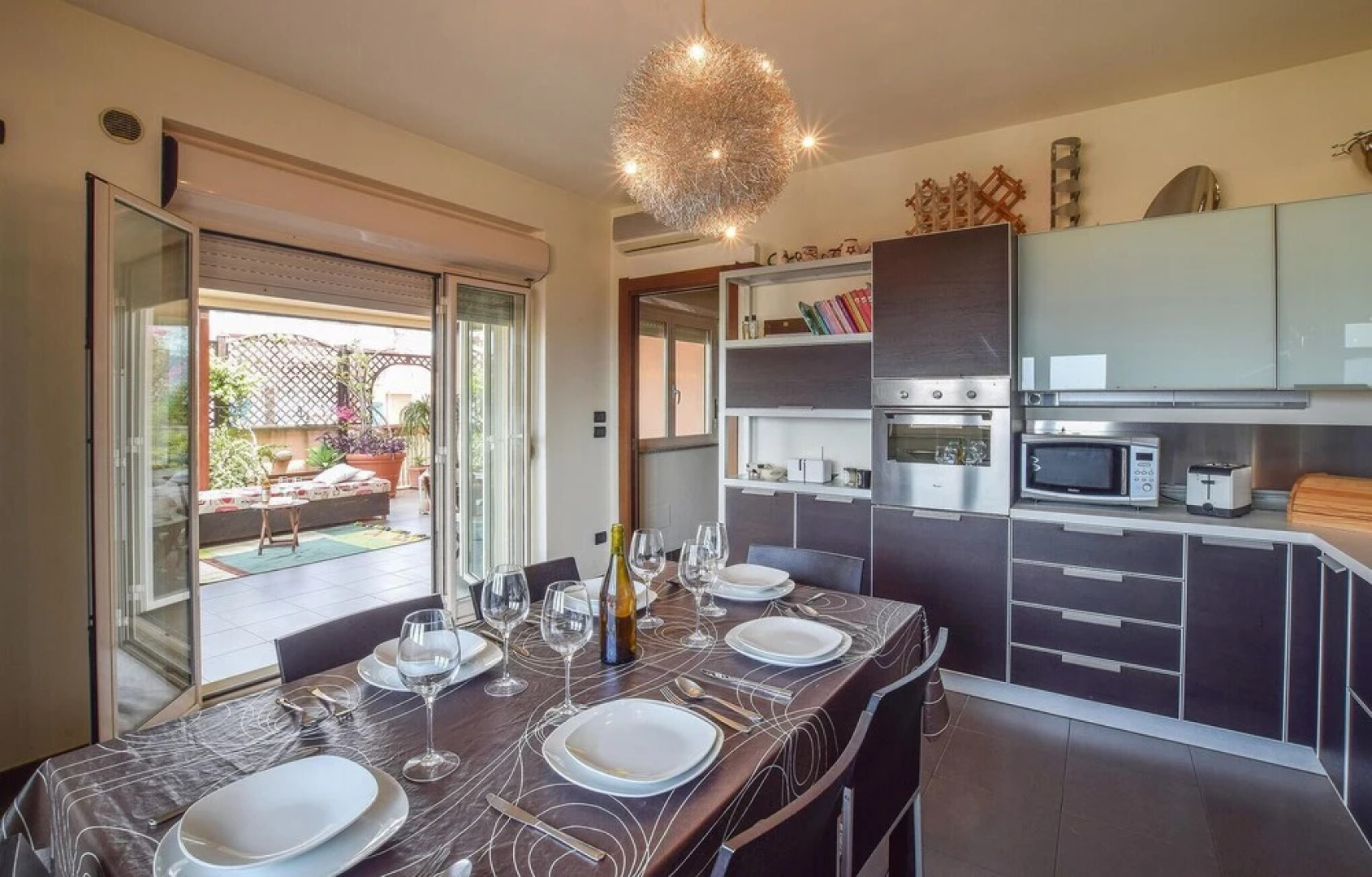 Awesome Apartment in Reggio Calabria With Wifi and 2 Bedrooms