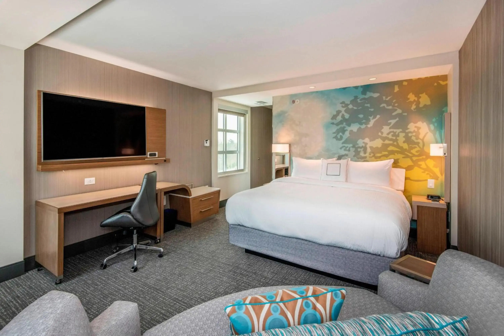 Courtyard by Marriott Raleigh Cary/Parkside Town Commons