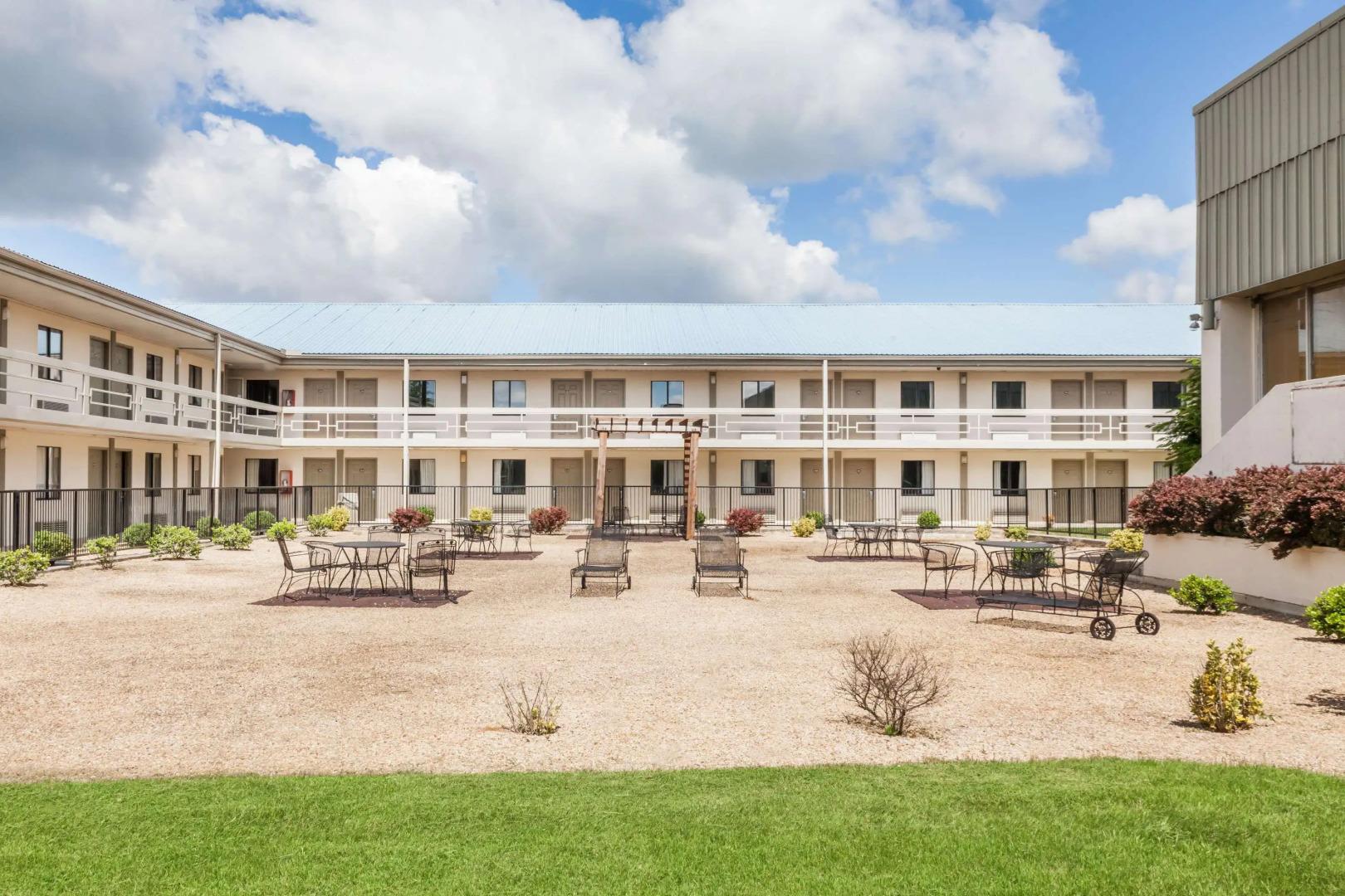 Super 8 by Wyndham Monteagle TN