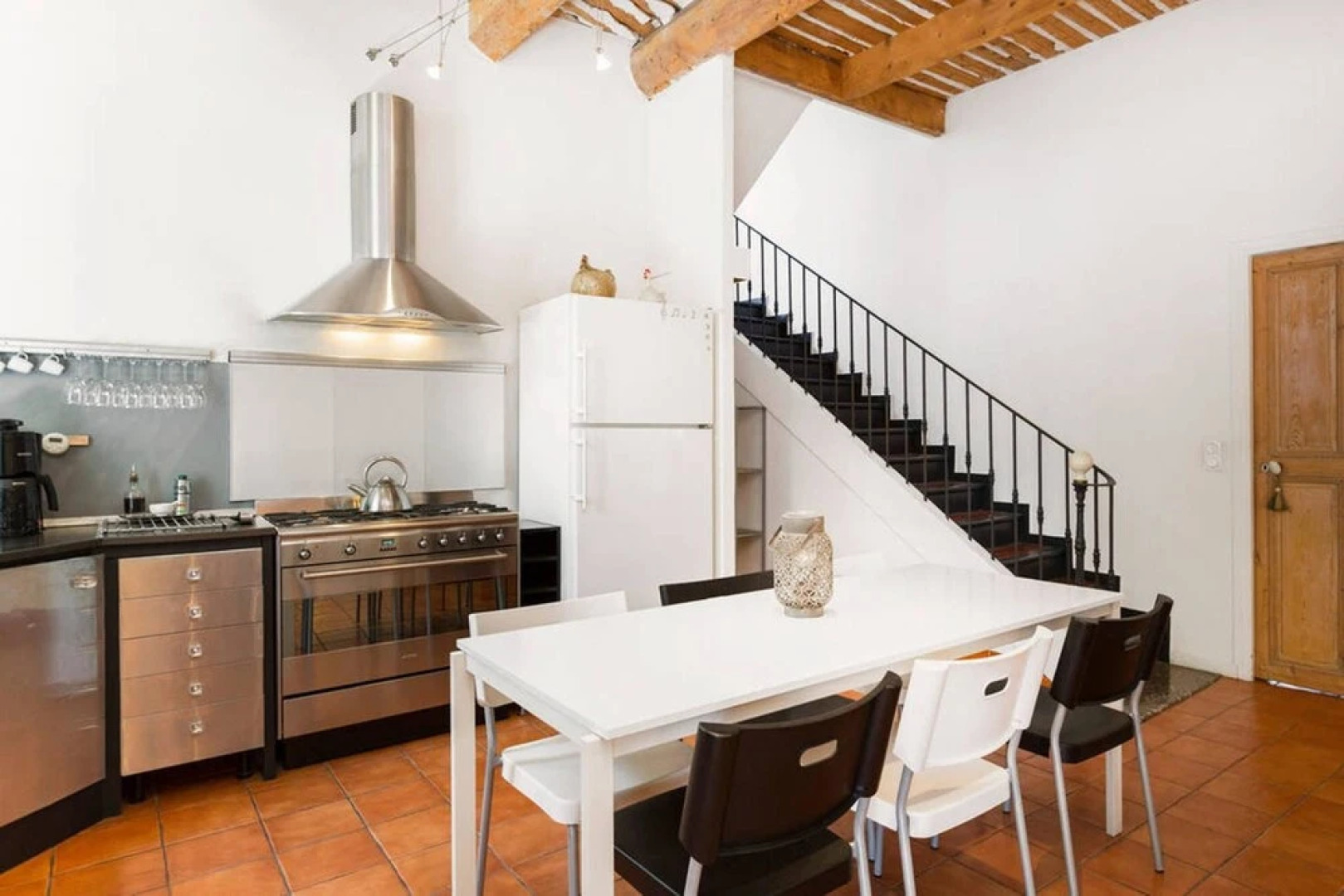 Villa With 4 Bedrooms in Cavaillon, With Private Pool, Enclosed Garden