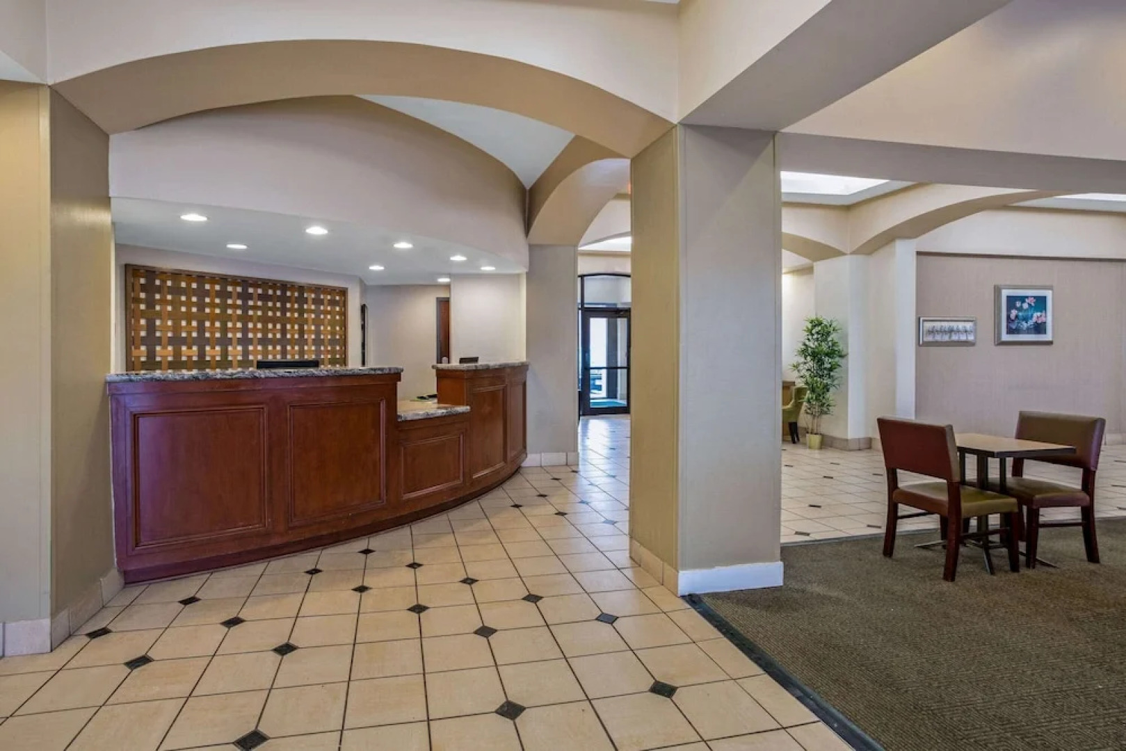 La Quinta Inn & Suites New Haven