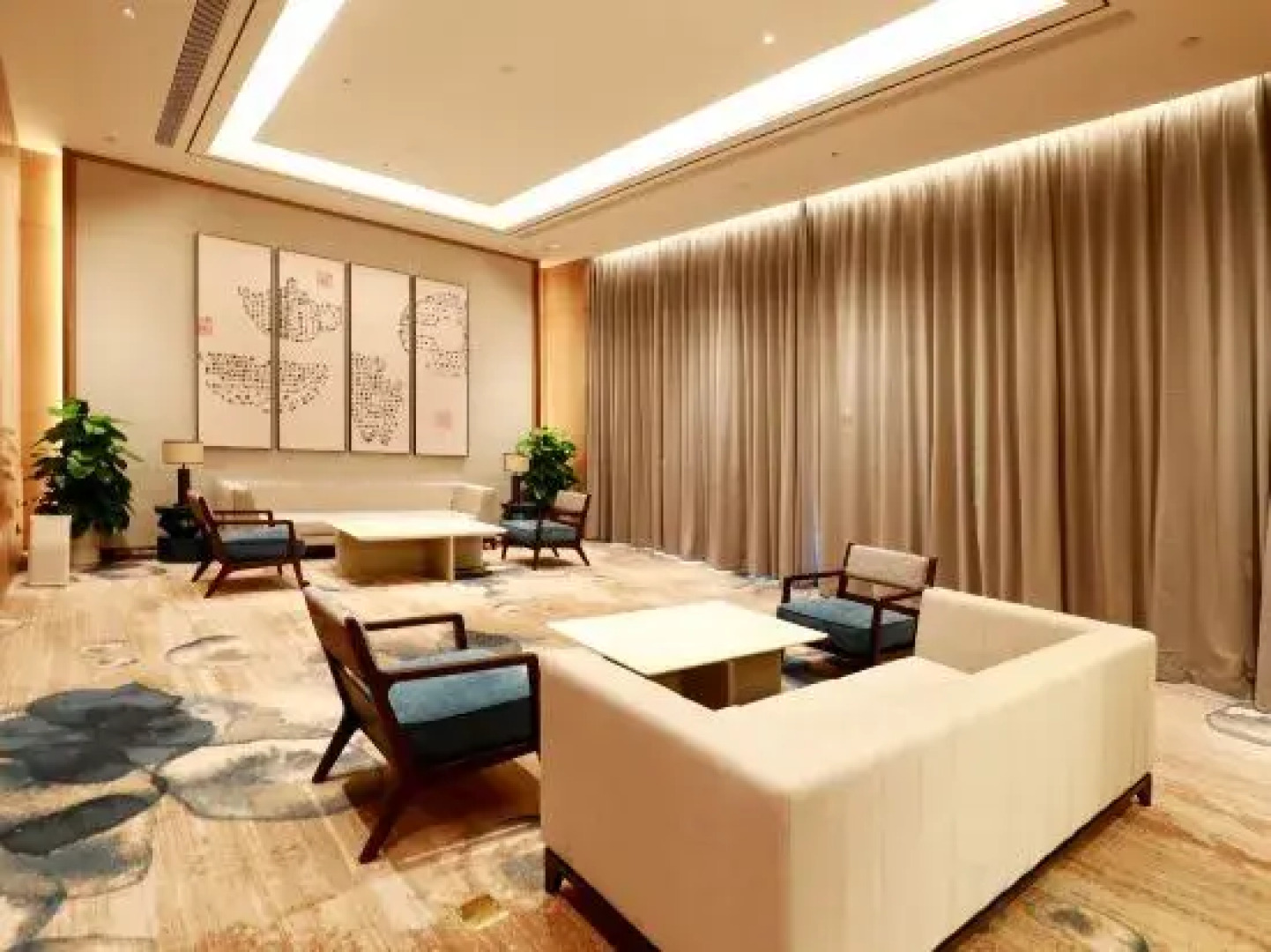 Sheyang Qianhe Lake Hotel