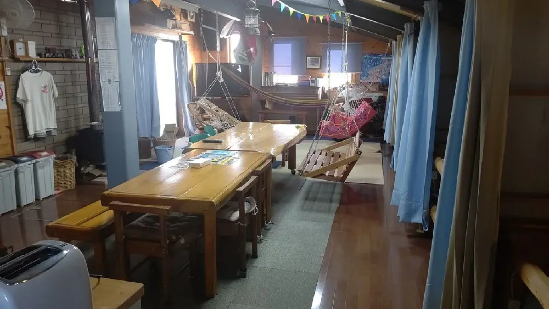 Awaji Tourist Trophy House Hostel