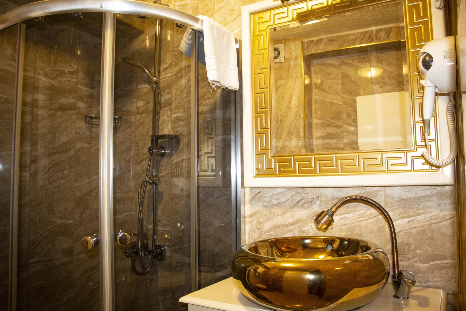Vali Konak Hotel
