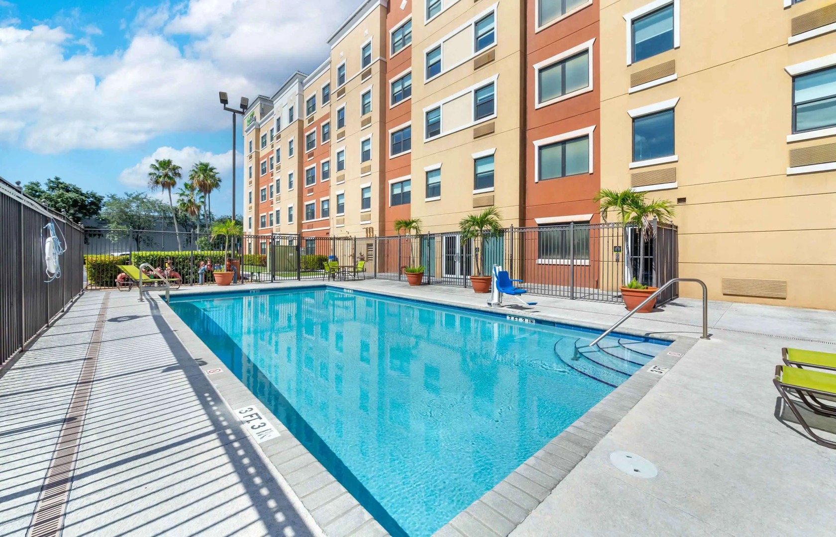 Extended Stay America Premier Suites - Miami - Airport - Doral - 25th Street