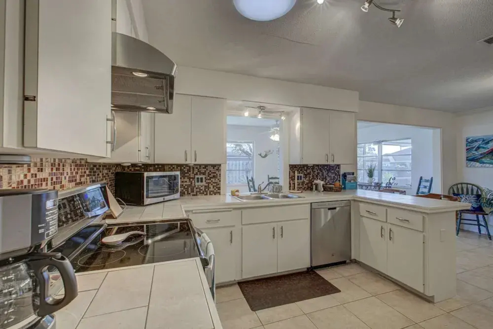 Peaceful Egret Pool Home in Venice