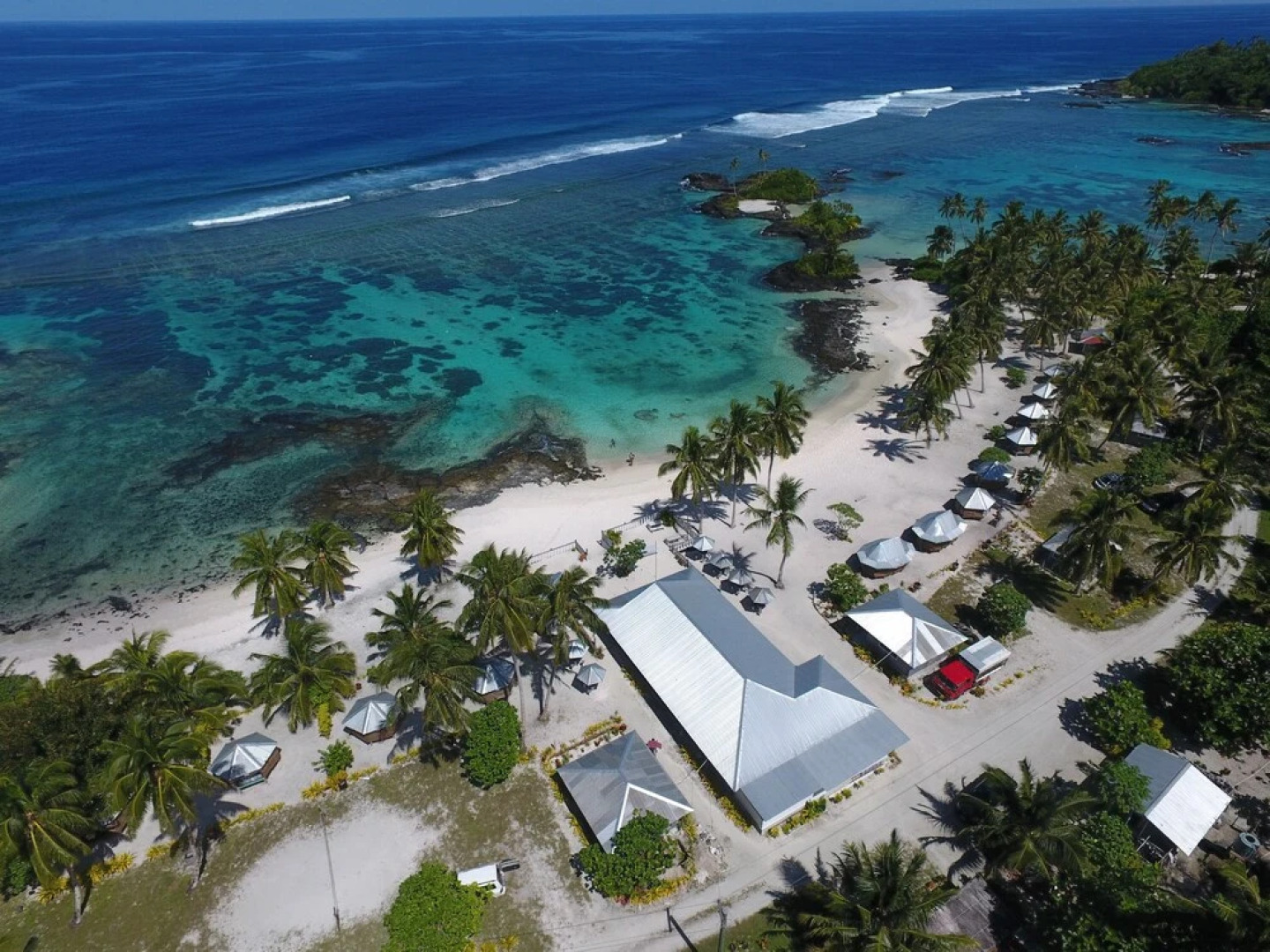 Matareva Beach Fales