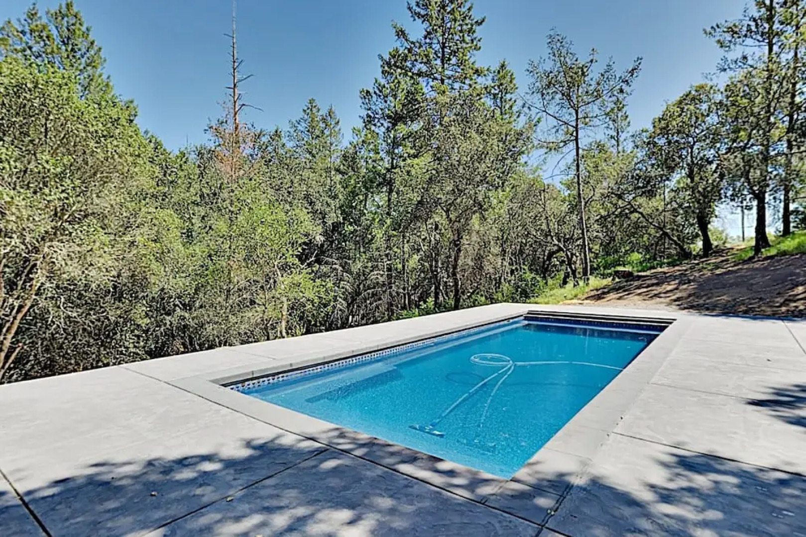 2600 Glen Ellen Home - 3 Br home by RedAwning