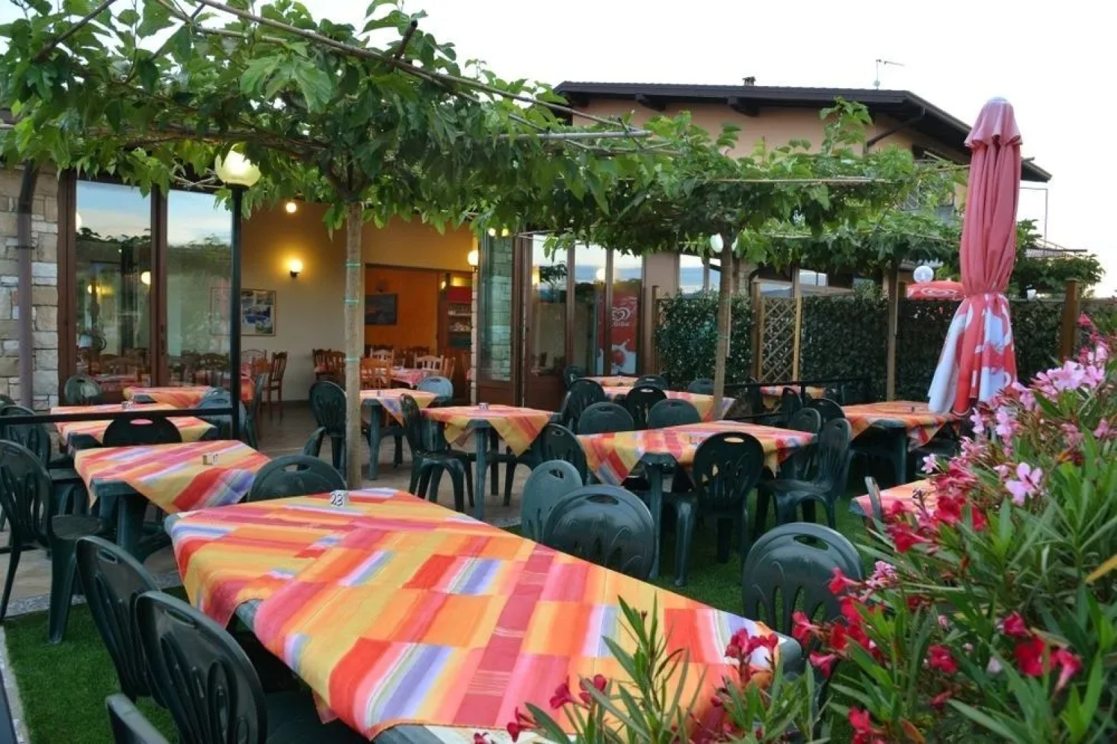 La Grolla Apartments