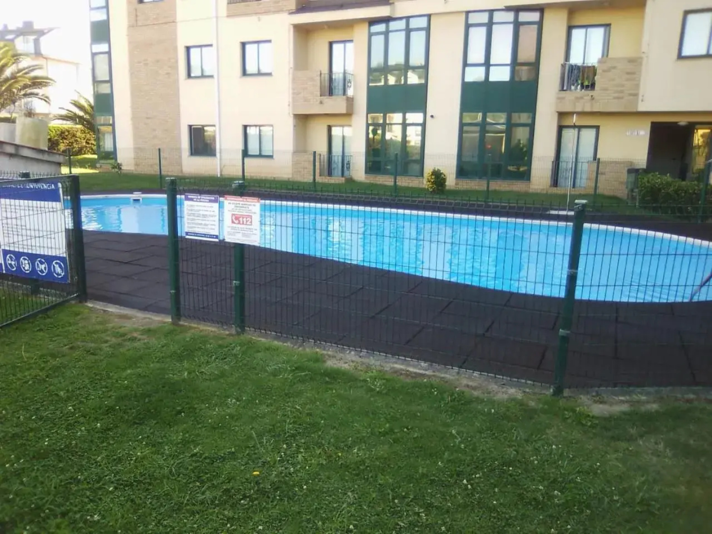 Urbanización a 100 metros de la playa