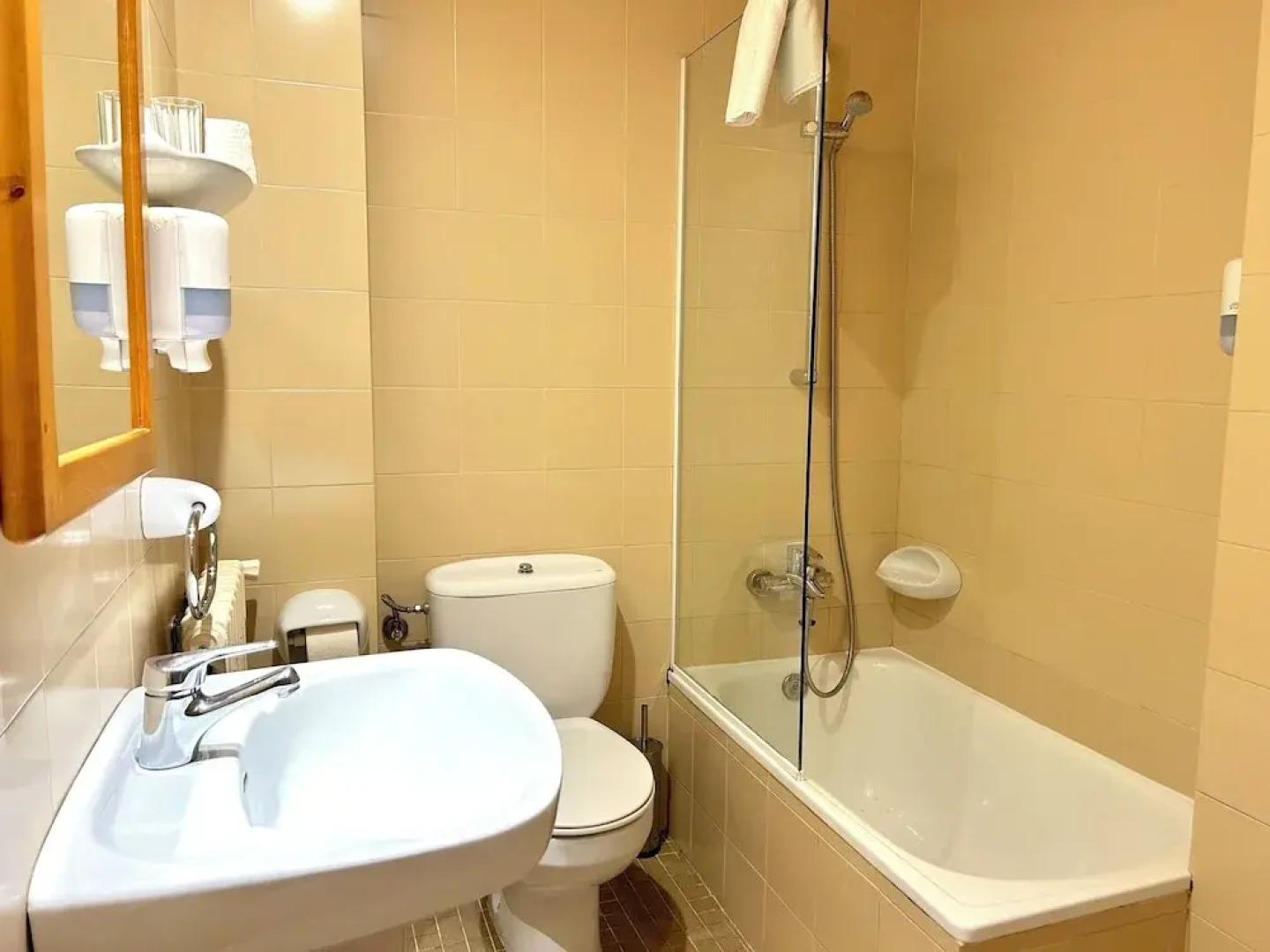 La Posada d'Àneu by RURAL D'ÀNEU