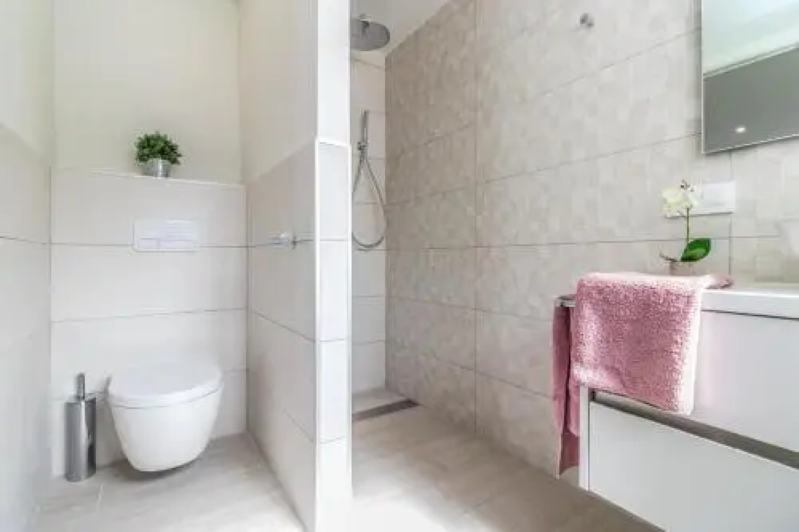 Empurialola Casa con pisina Carmanço