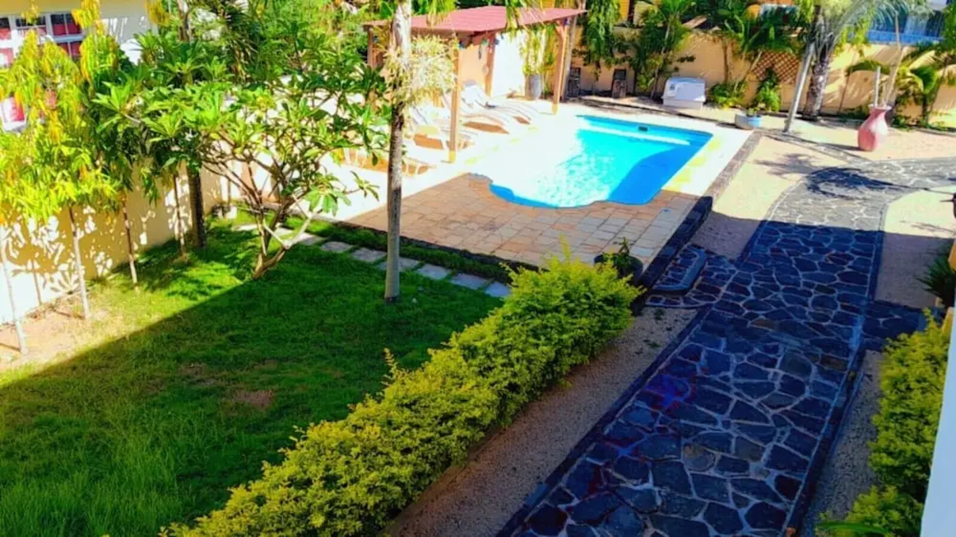 Pretty Villa Santa With Private Pool 120m Walk to the sea