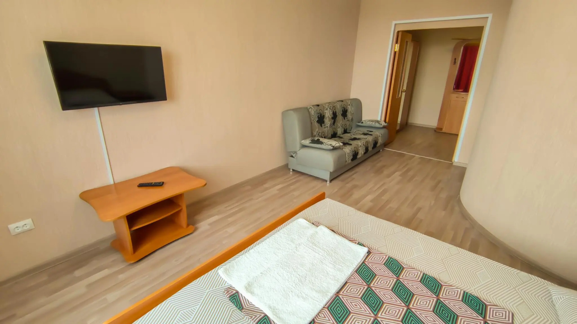 Сутки как дома на Красноармейской