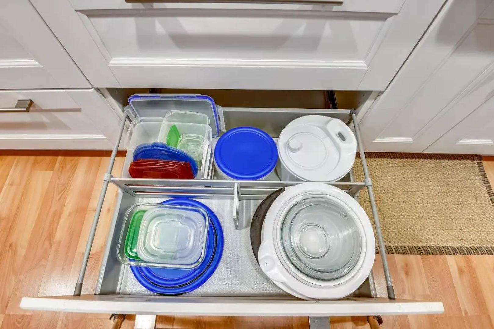 Pat's Paradise - 7030N