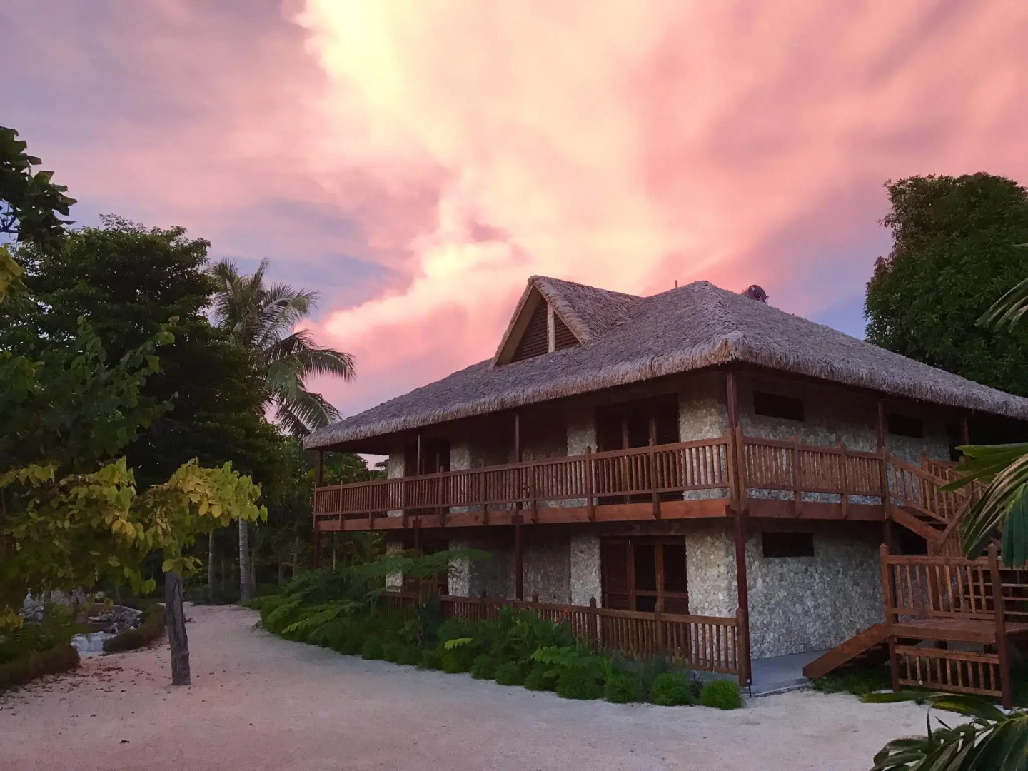 Tanna Evergreen Resort & Tours