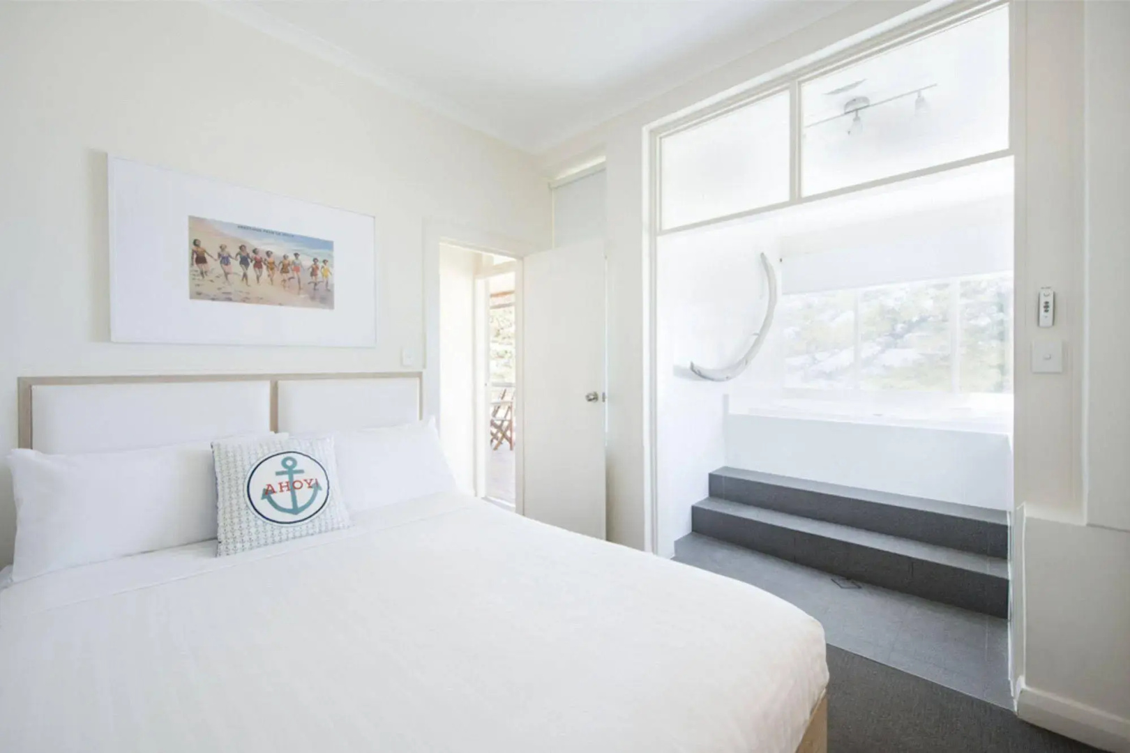Seawall Apartments
