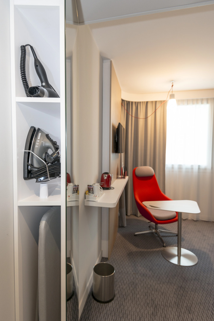 Holiday Inn Express Paris - Velizy by IHG