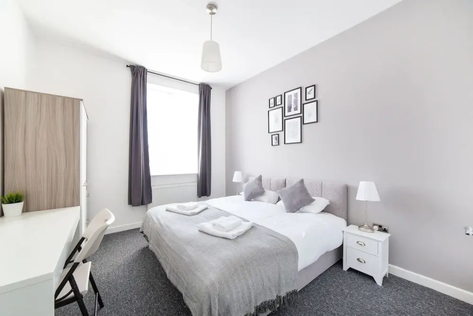 Oddfellows 6 Ensuite Double Room
