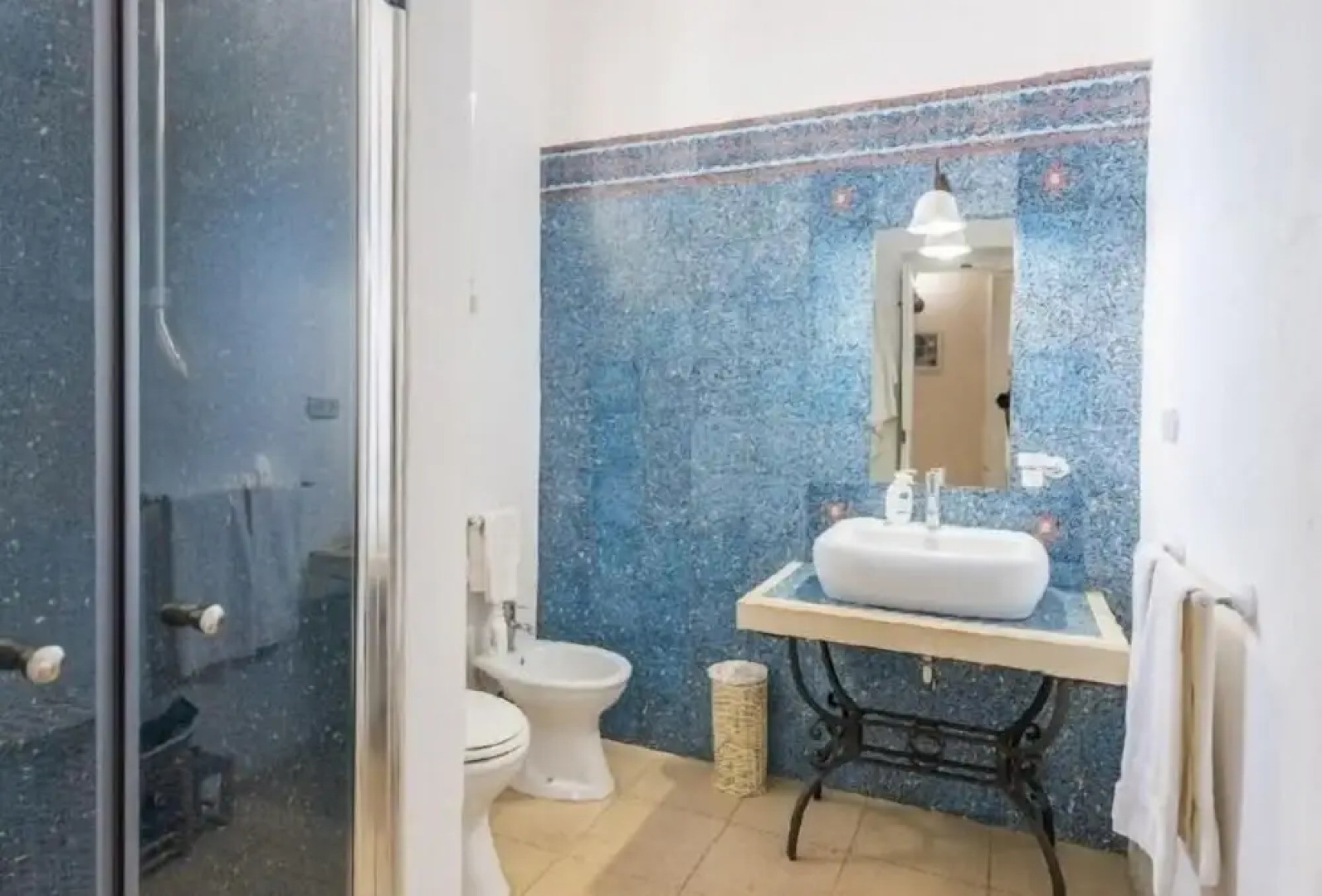 Tia Maria Country Inn