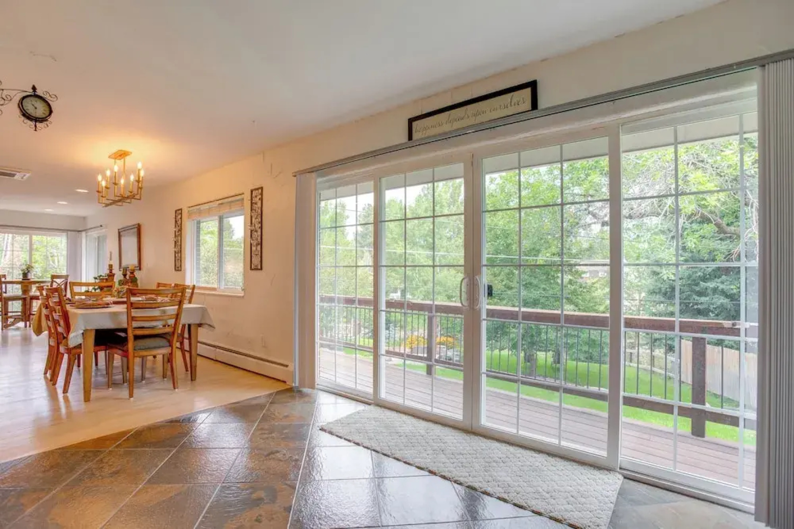 Modern Creekside Home: 9 Mi to Downtown Denver