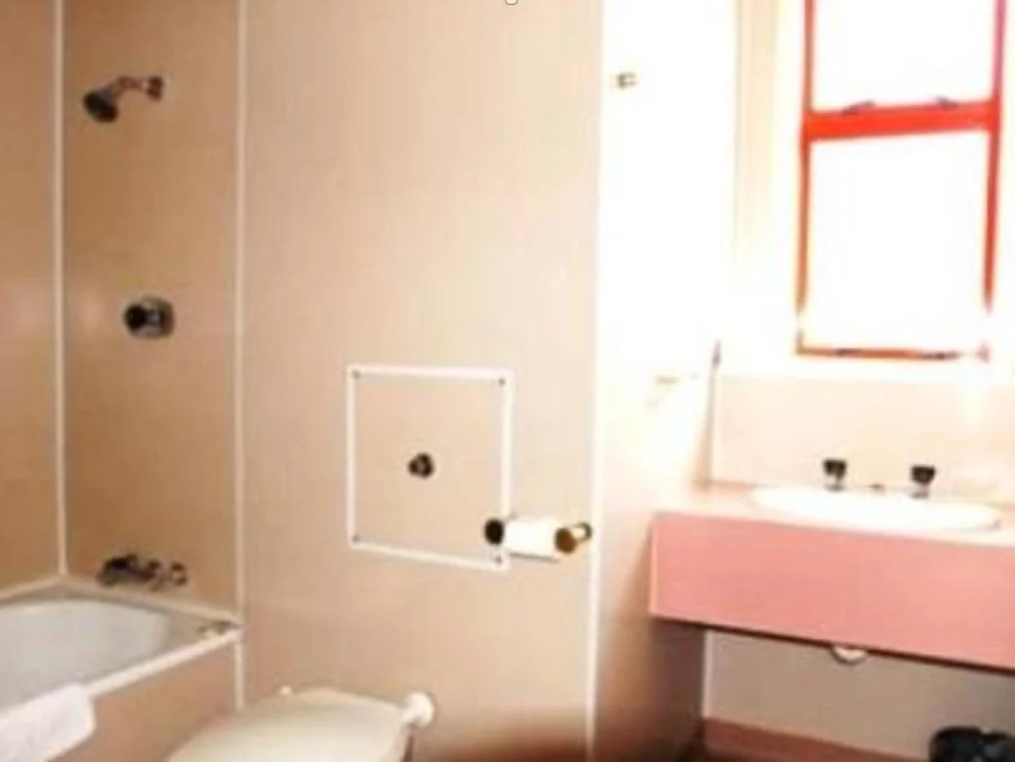 Harbour City Motor Inn