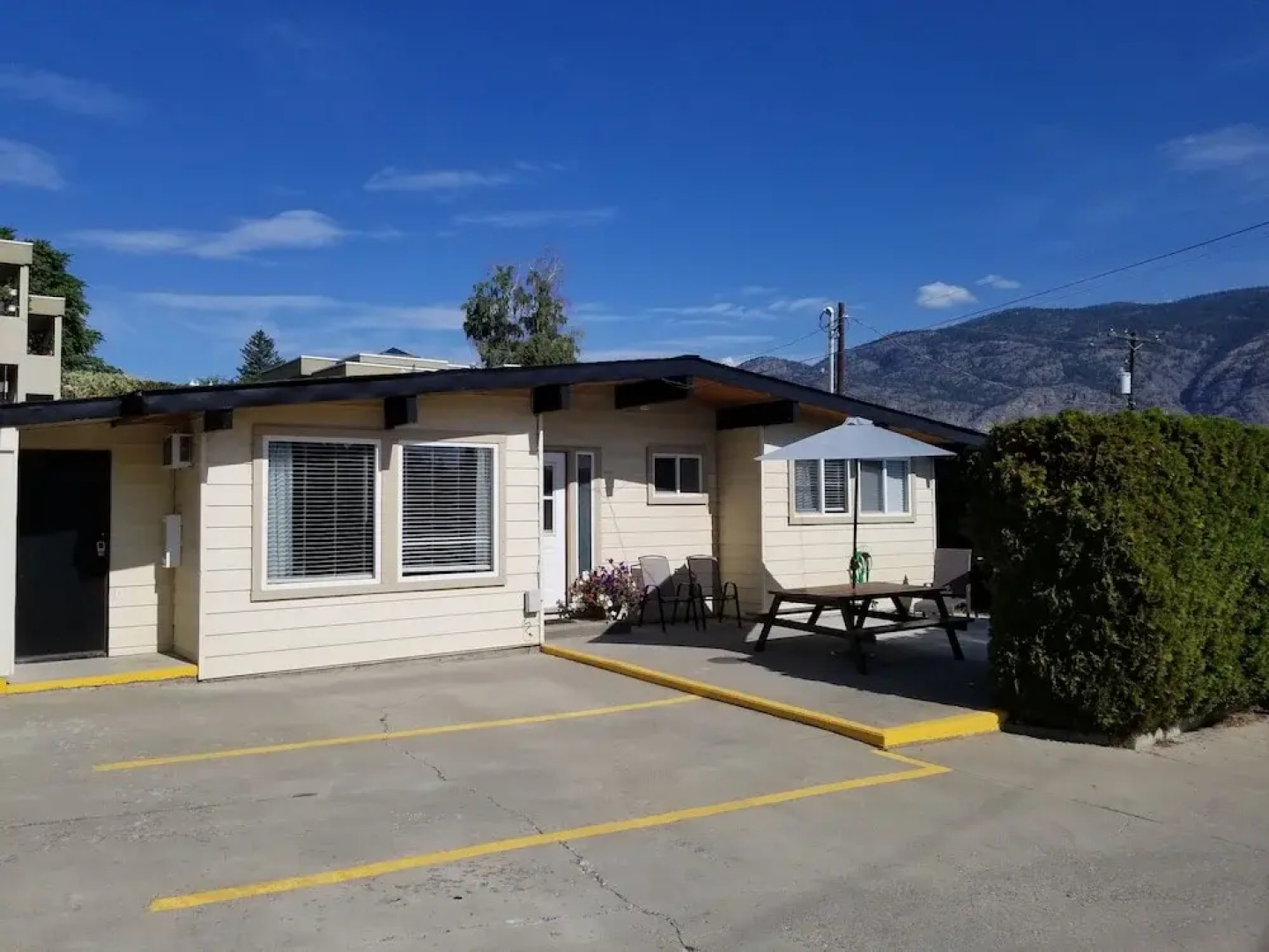 Osoyoos Lakeview Inn & Suites