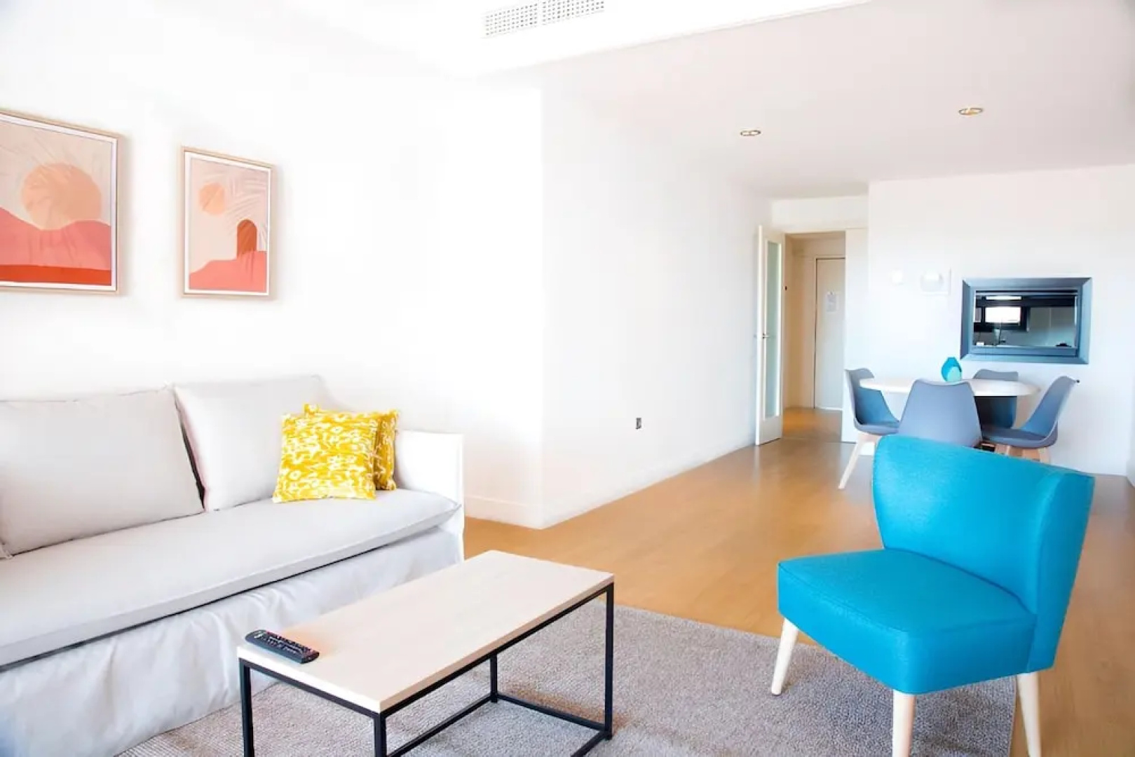 First Line House Casares del Mar