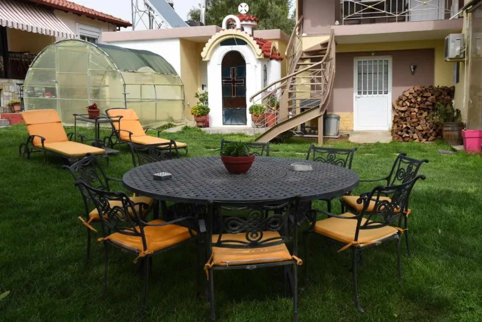 Summer Panorama first floor Studio