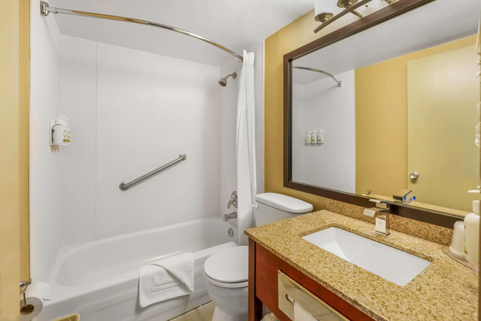 Days Inn by Wyndham Terrace