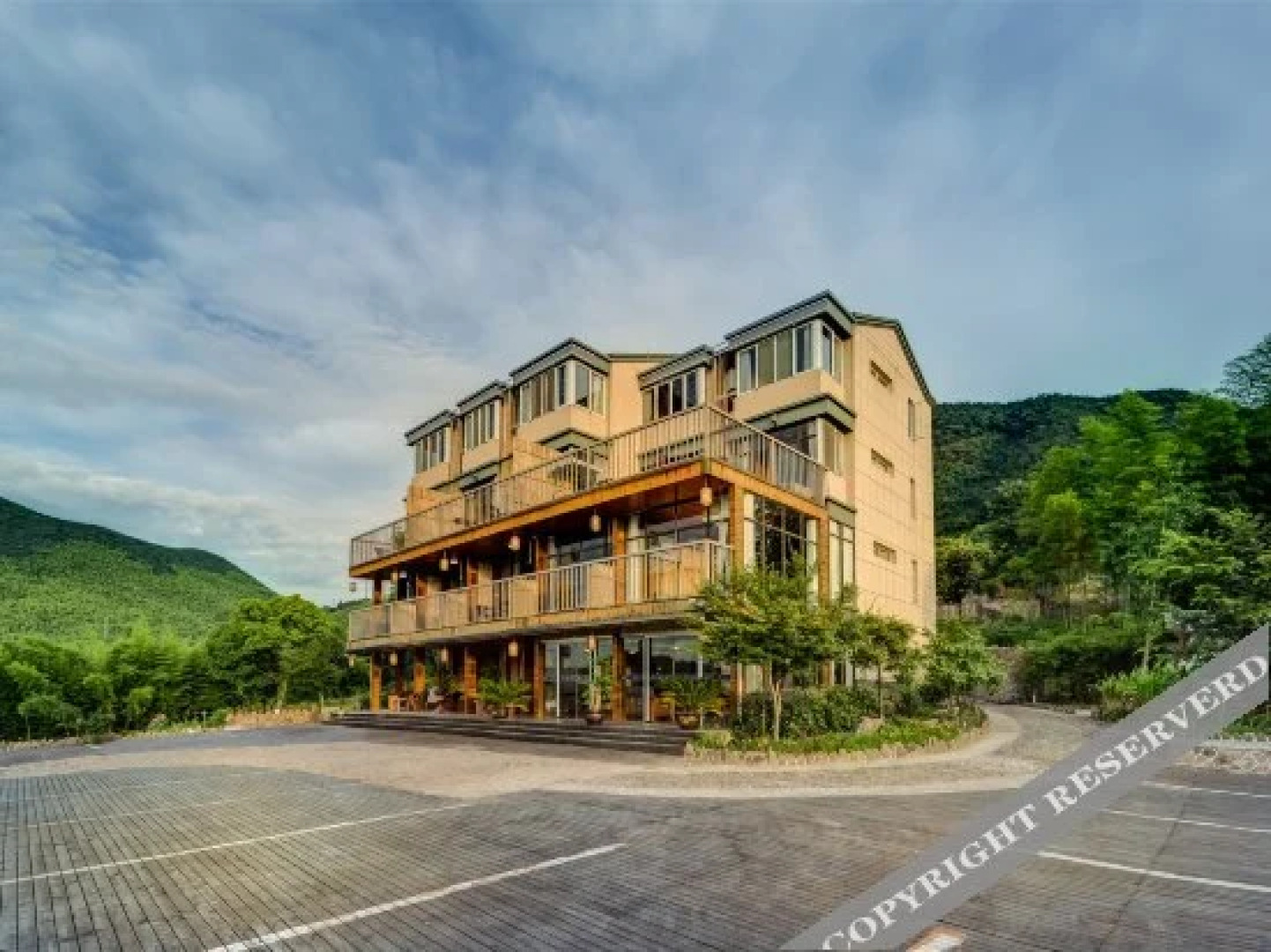 Zhuling Shanju Hotel