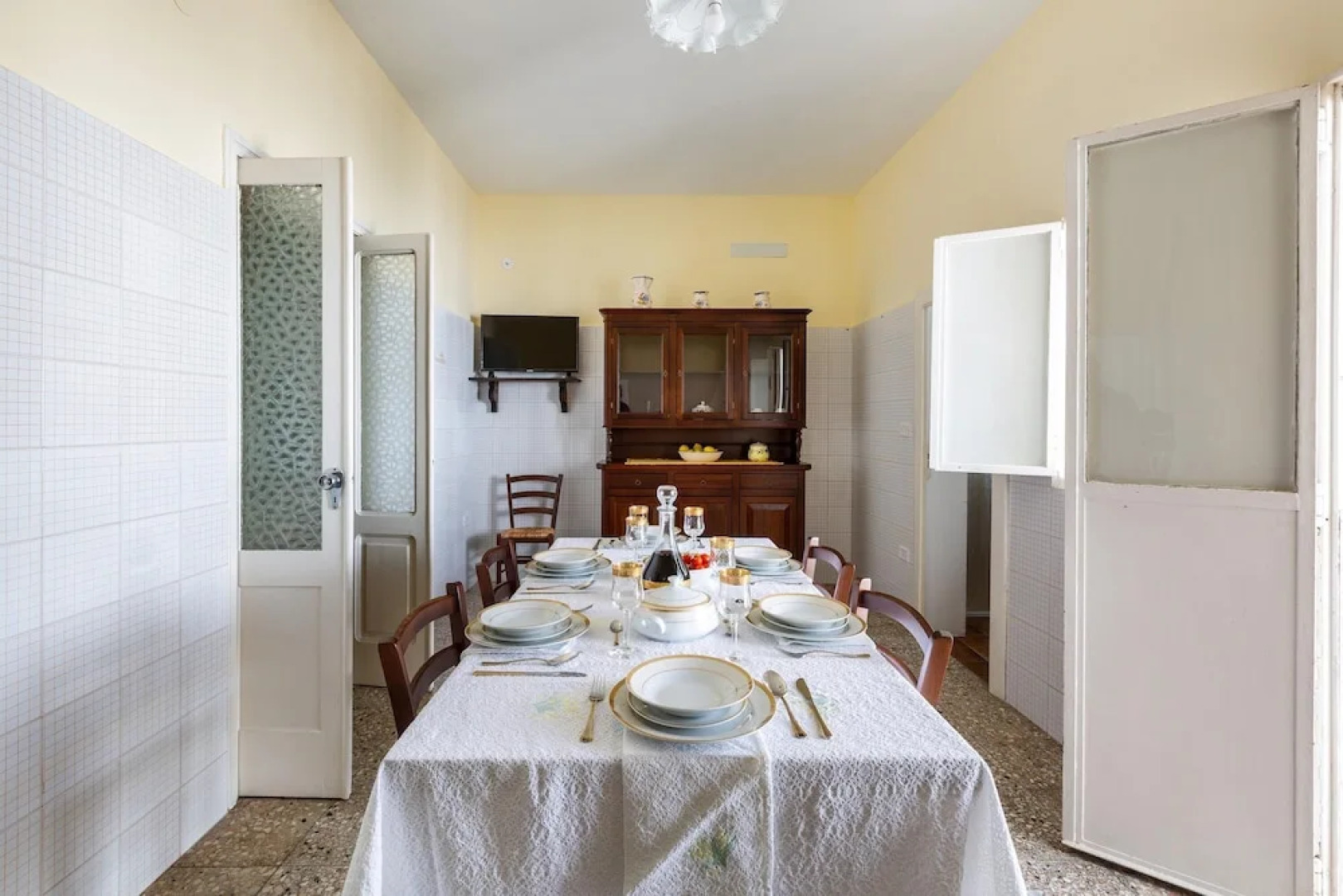 3232 Casa di Pino by Barbarhouse