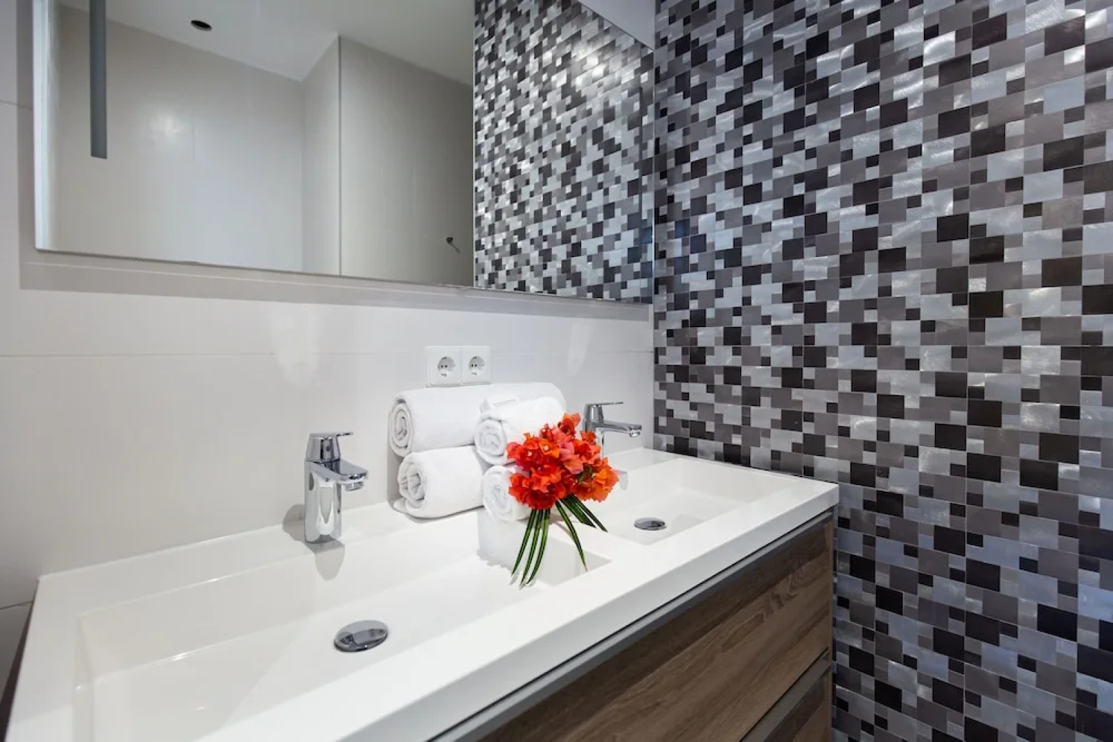 Cape Marie Luxury Apartments