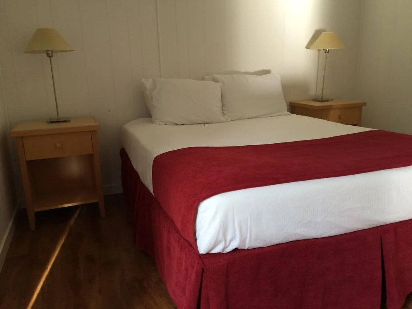 Kokanee Beach Resort Motel