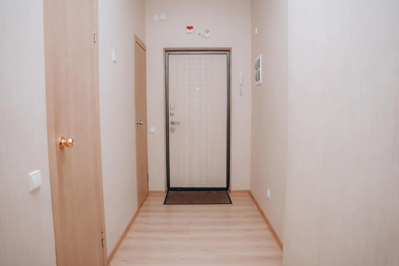 Leto Apart (Лето Апарт) на улице Революции 52Б