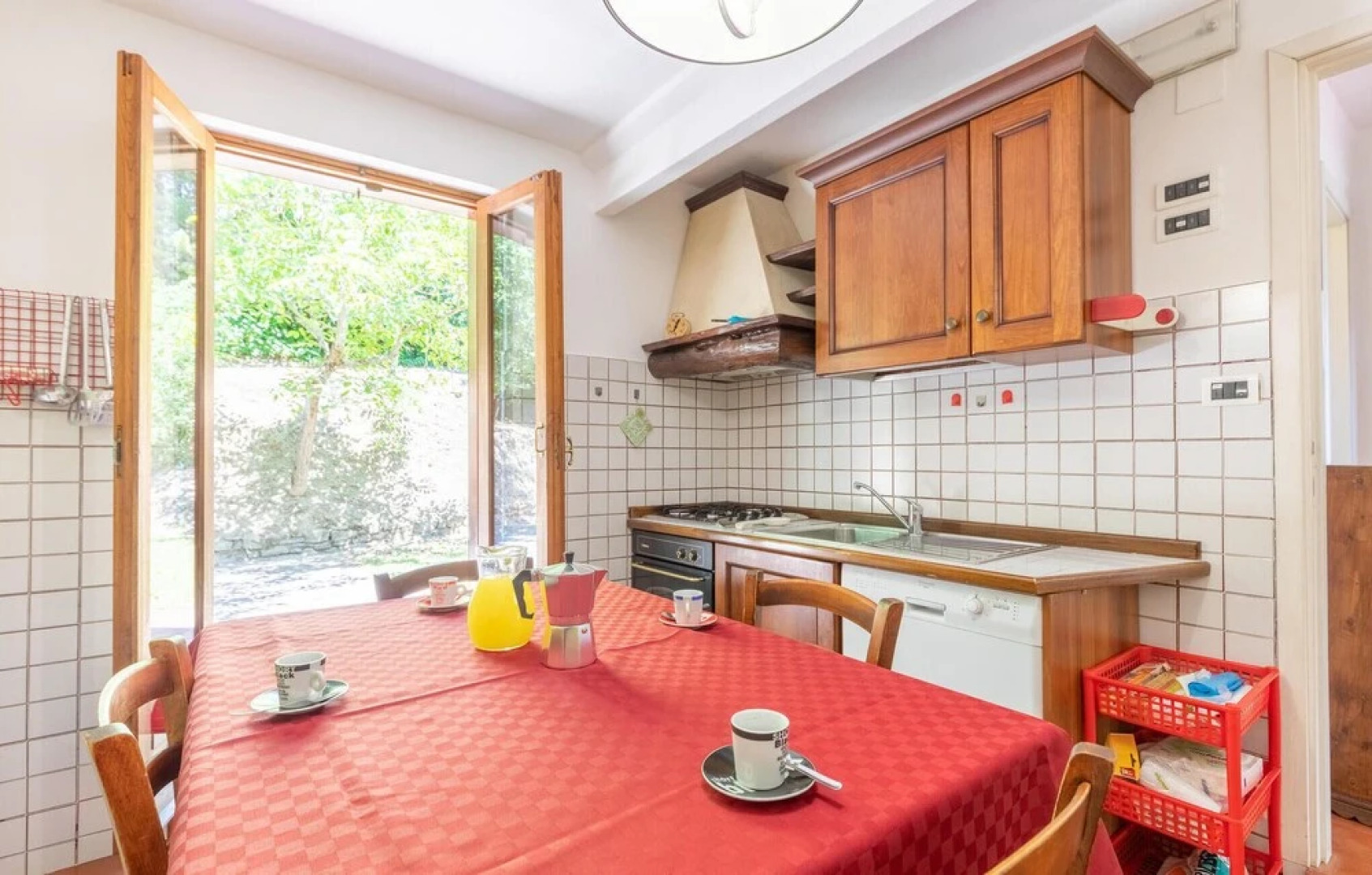 Stunning Home in San Giustino PG With 4 Bedrooms, Wifi and Outdoor Swimming Pool