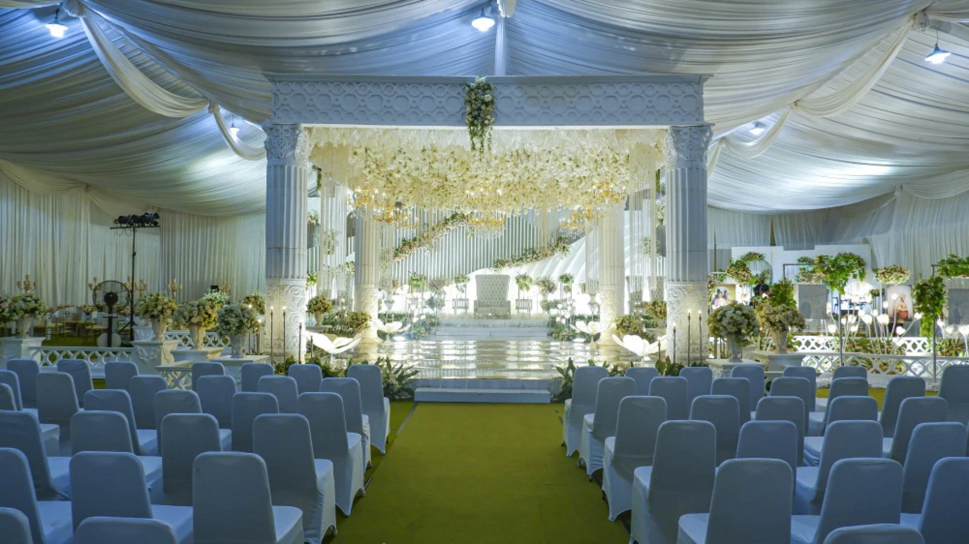 Sutan Raja Hotel Kolaka