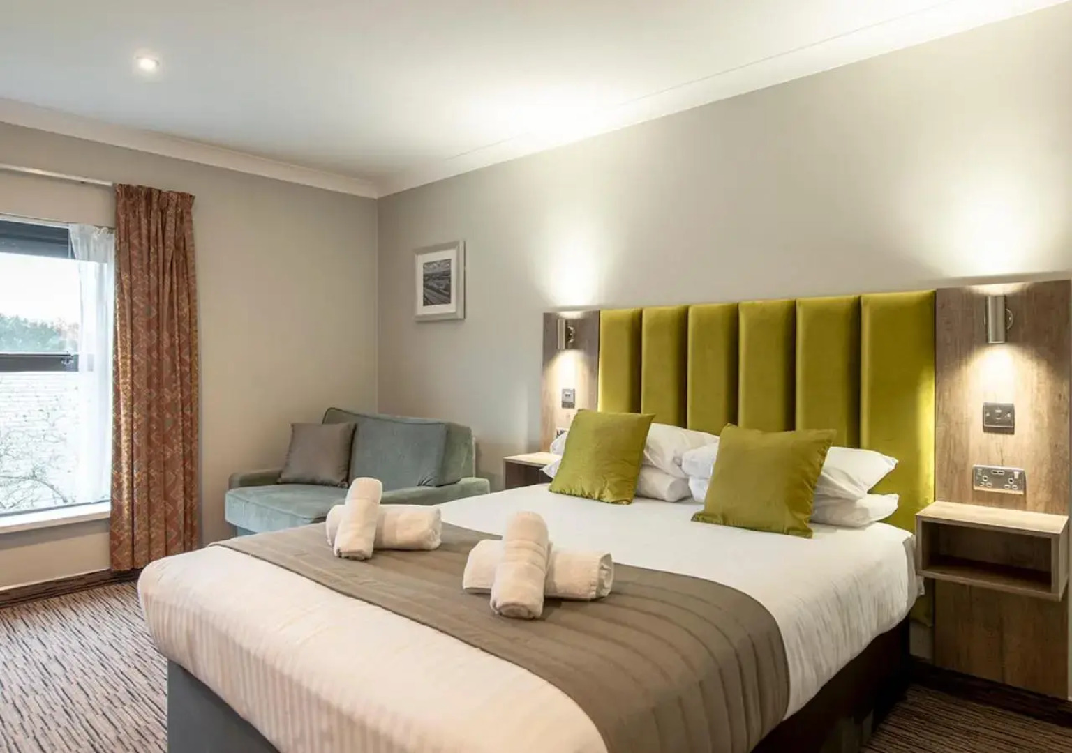 The Hog's Back Hotel & Spa Farnham