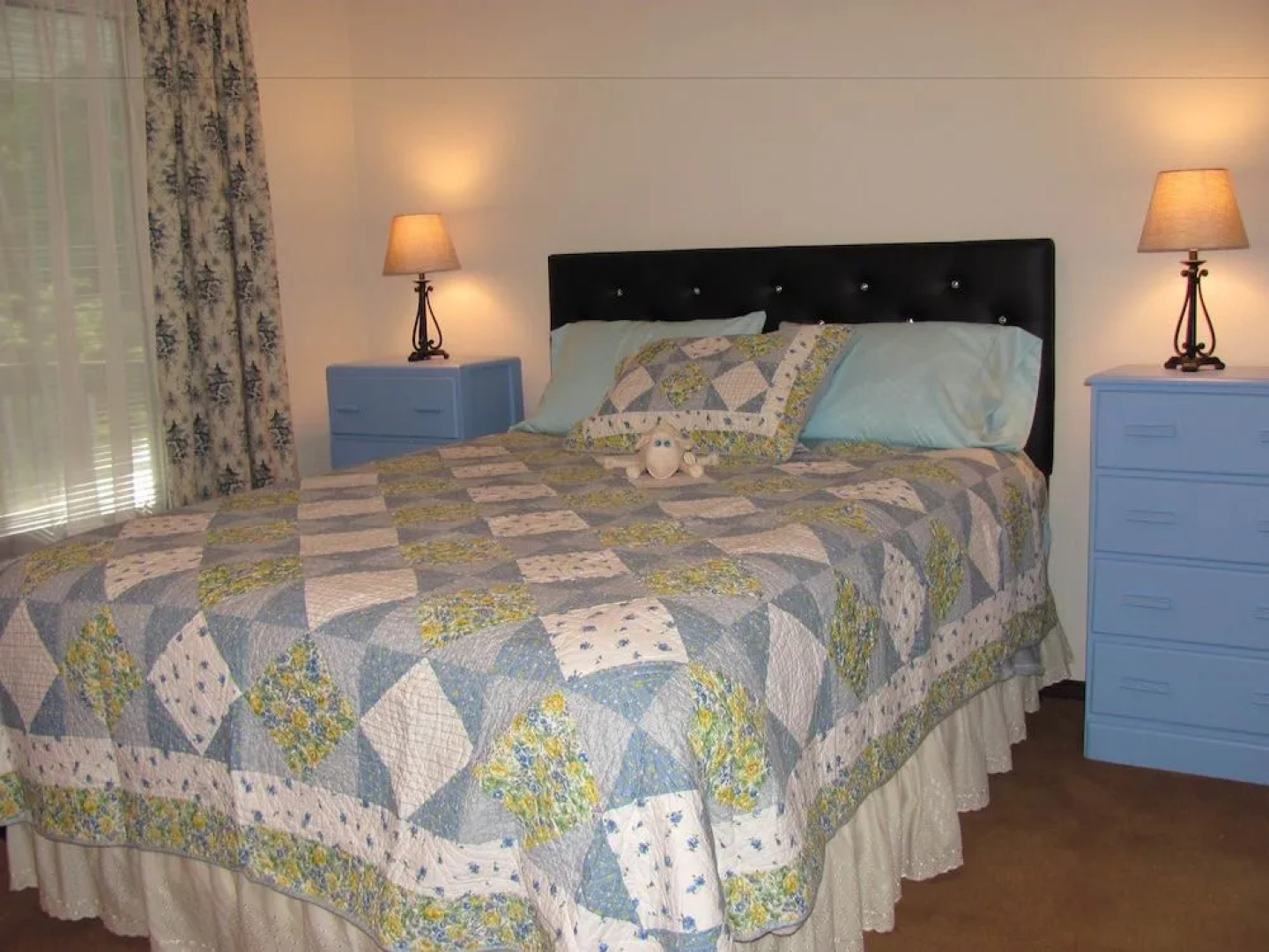 Lord Carlton Country Manor House