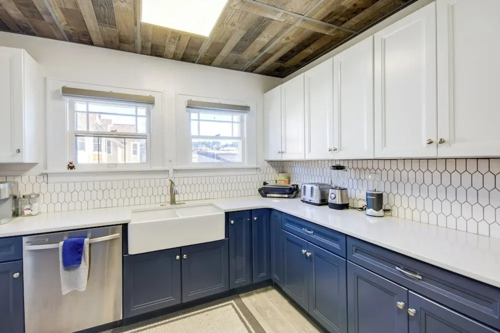 Downtown Red Lodge Home - 8 Mi to Skiing!