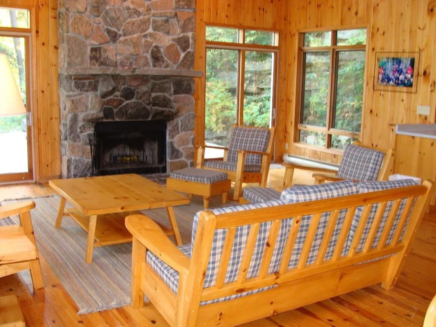 Port Cunnington Lodge & Resort