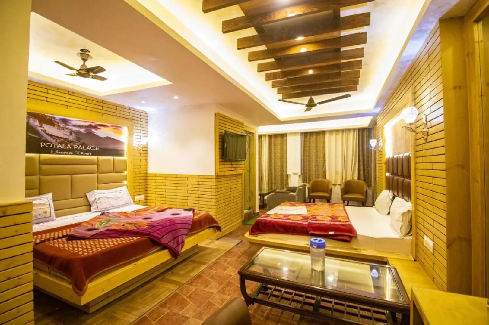 Lord Krishna Boutique Stay