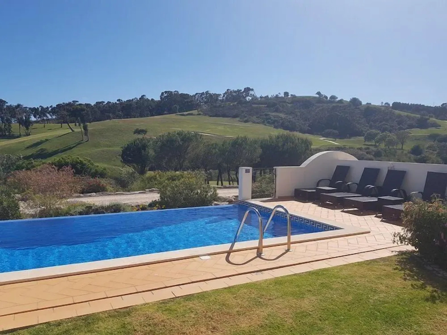 Stunning 3 bed Villa With Pool- Golf & Beach