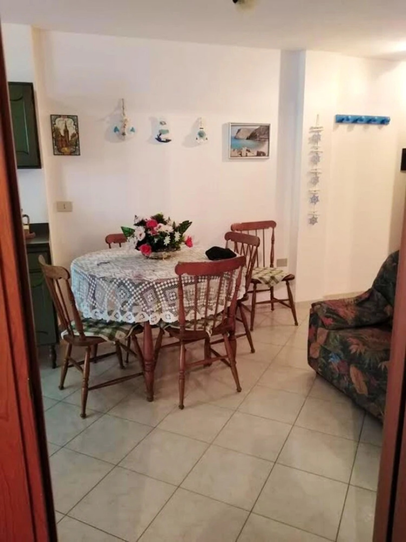 Apartment With 2 Bedrooms In Calasetta With Enclosed Garden