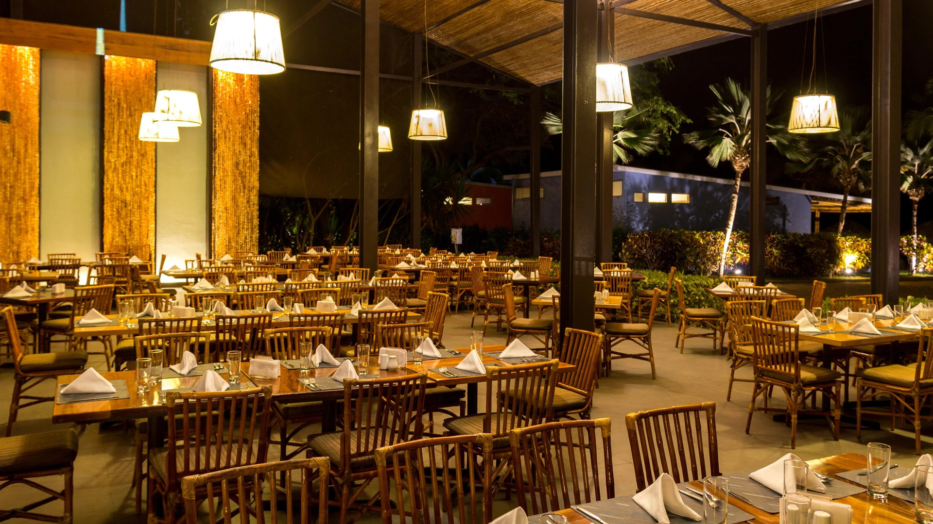 Punta Sal Suites & Bungalows Resort