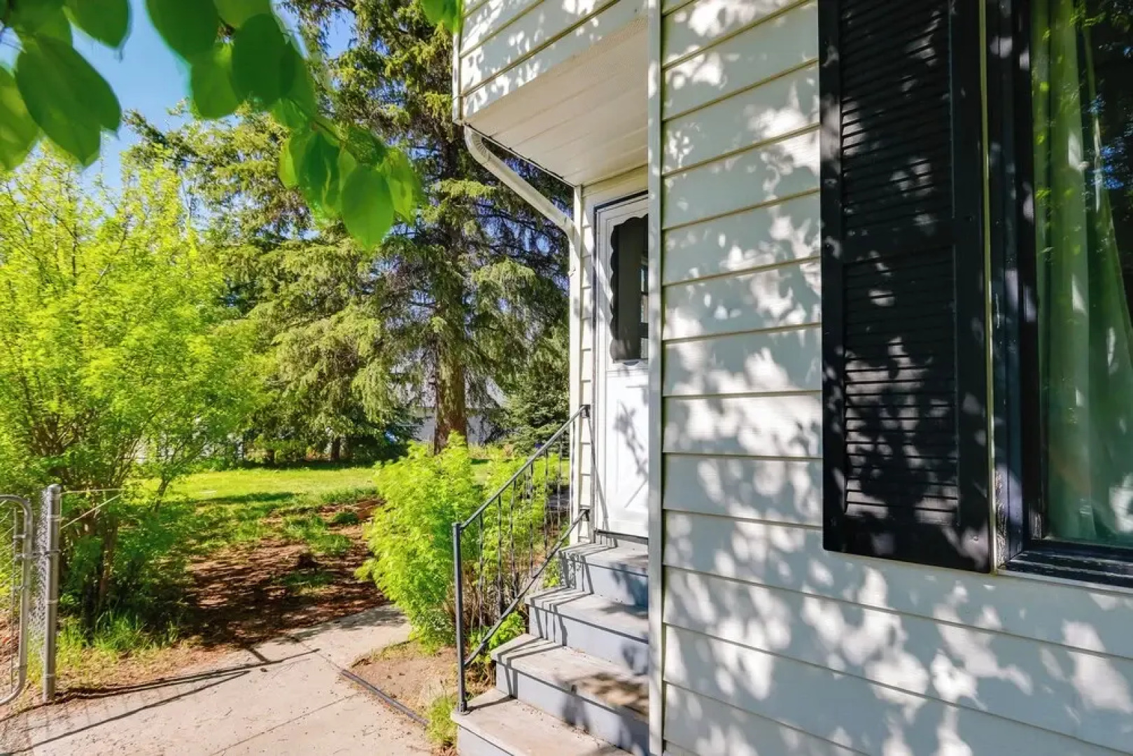 3 Mi to Pioneer Park & University: Spacious Home!