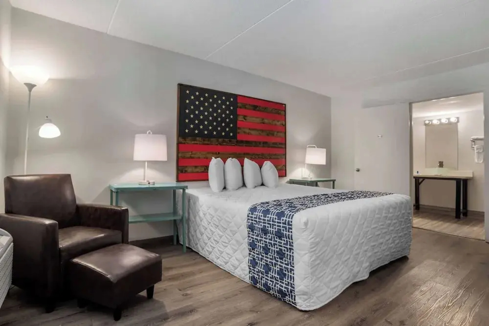 Econo Lodge Inn & Suites Fort Rucker