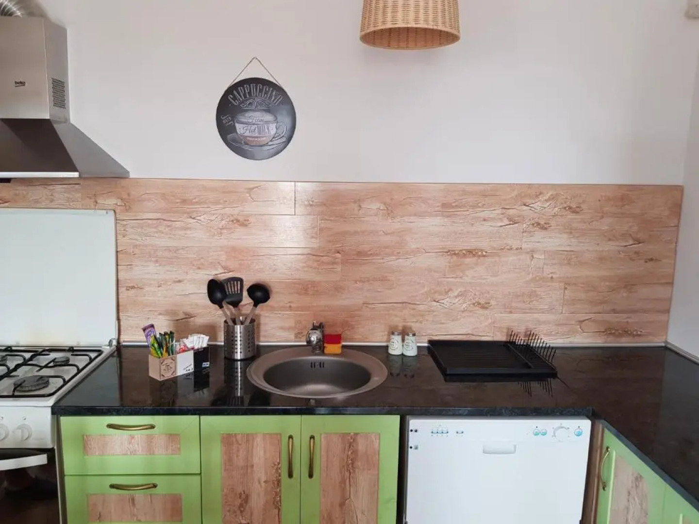 Modern apartment with pool in North Bucharest