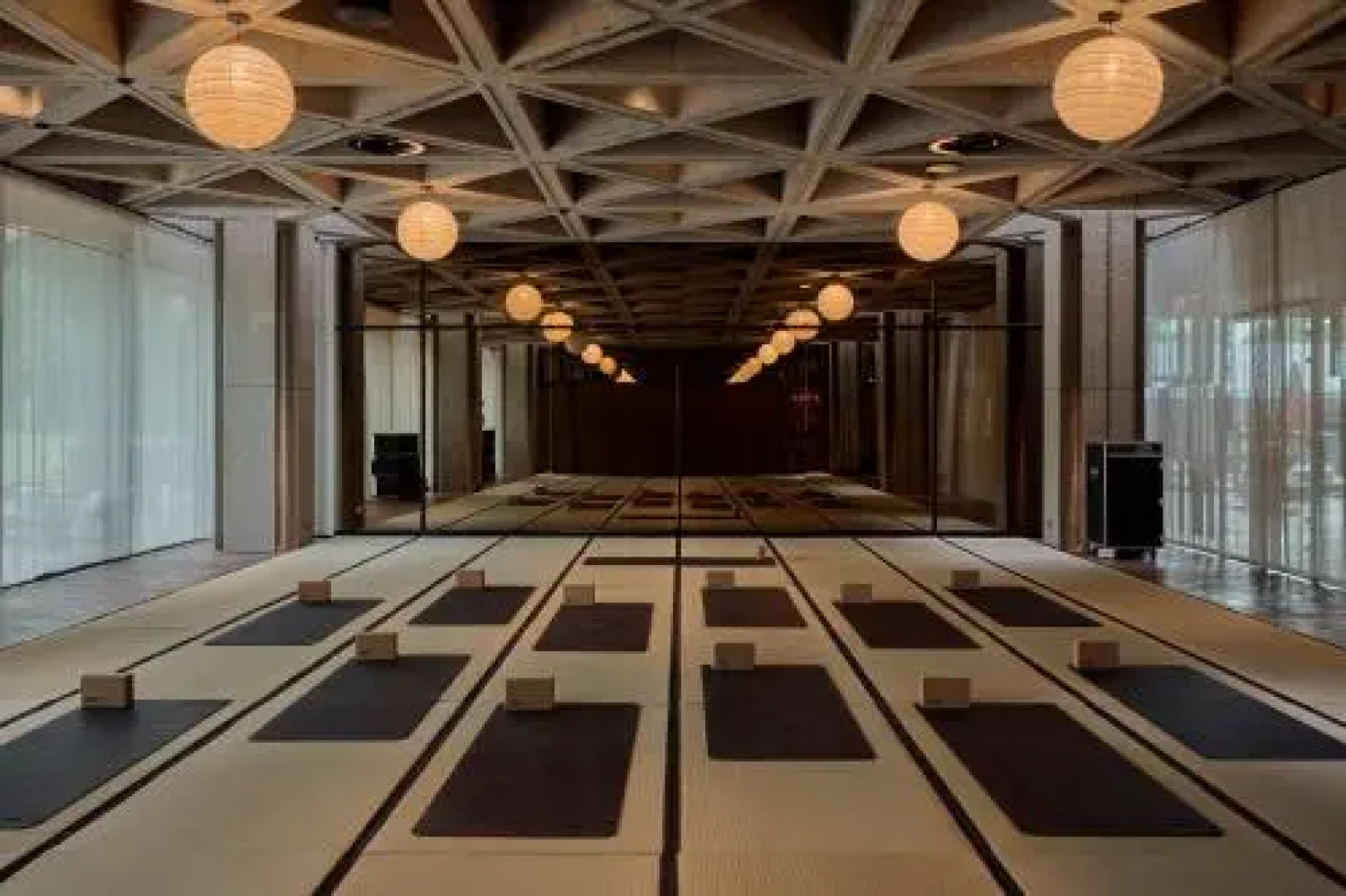 Mix Brussels (Gym & Wellness for Adults Only)