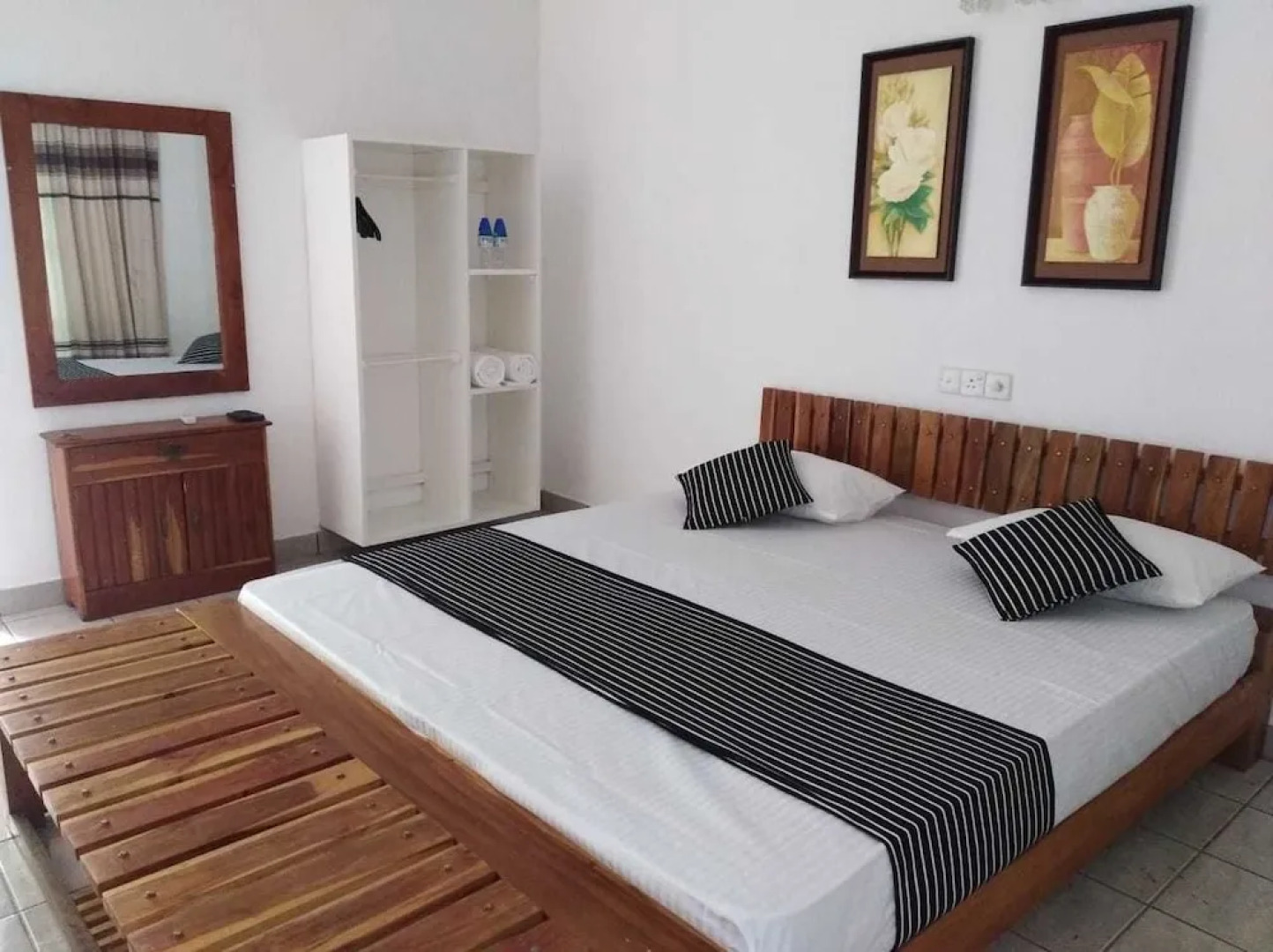 seth way echo village